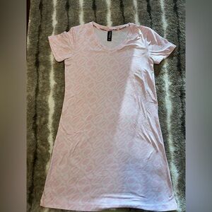 Bebe Light Pink Logo V-Neck Sleep Gown